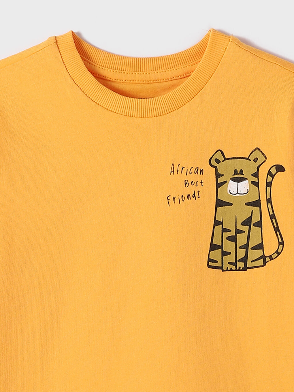 تيشيرت ياقة دائرية كم طويل للأولاد الرضع - مجموعة من 2-7