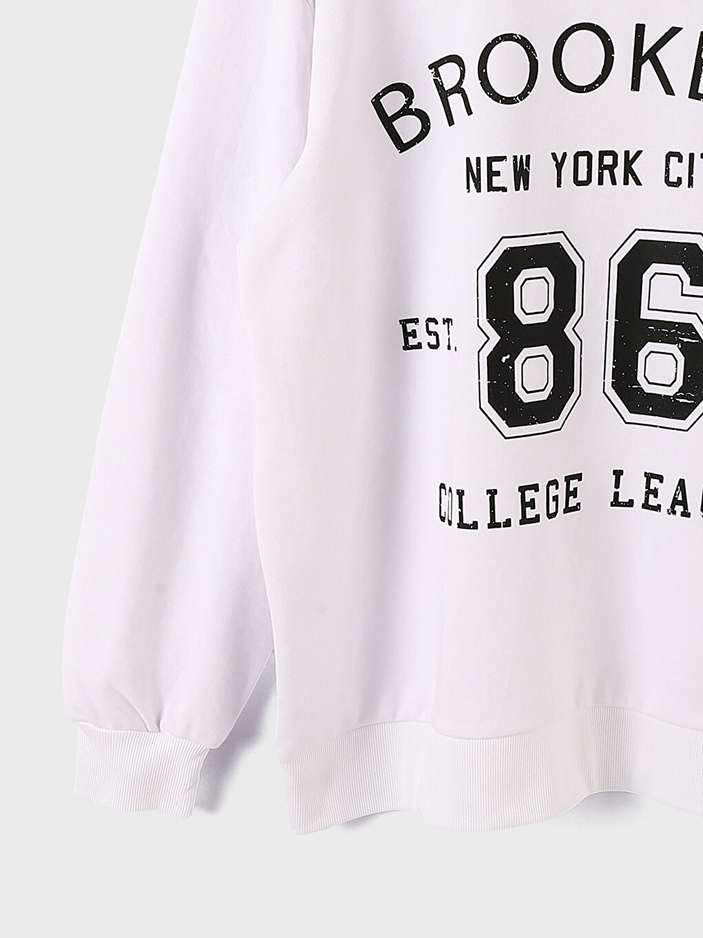 Crew Neck Printed Women's Sweatshirt-3