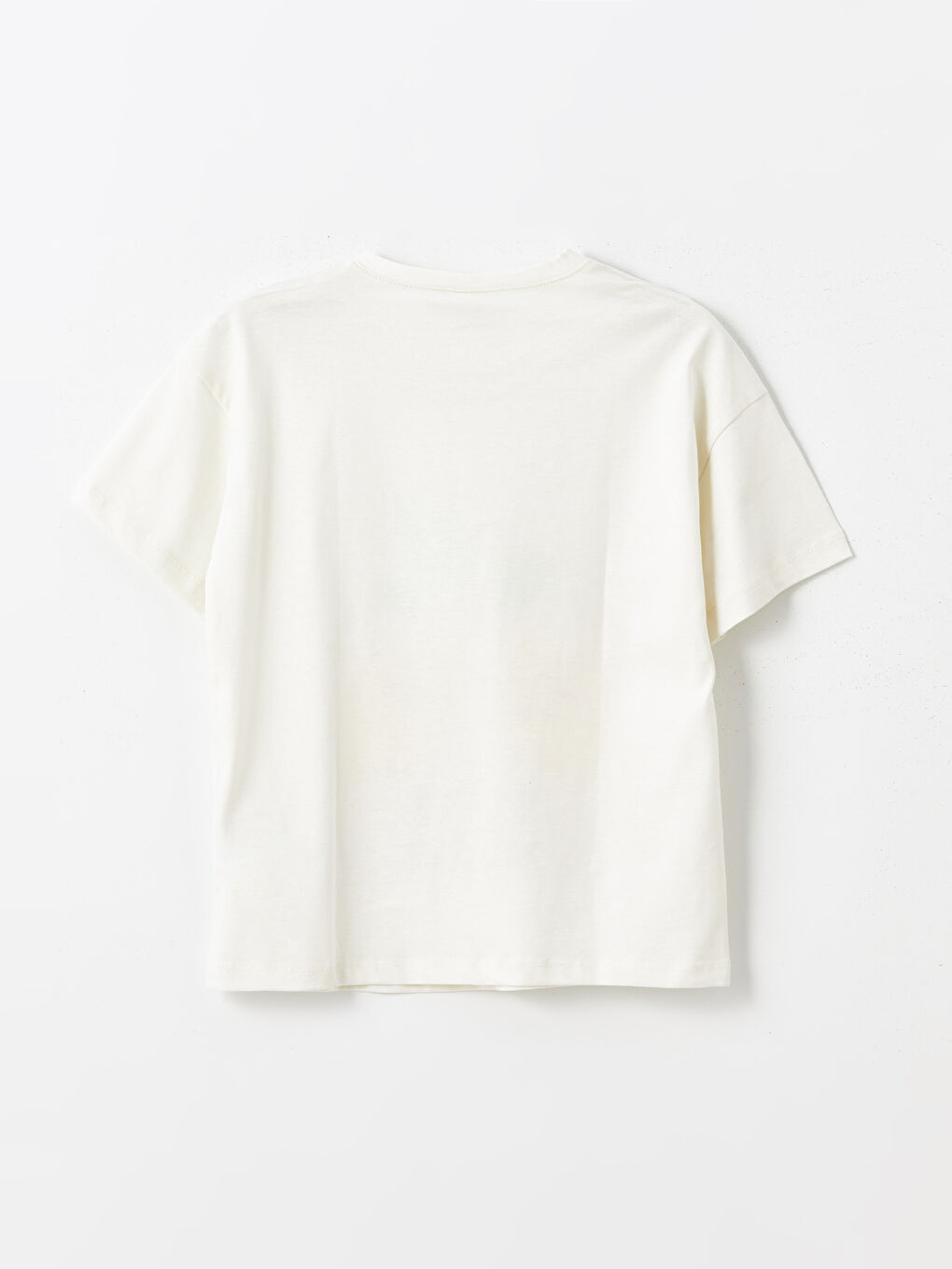 طقم بيجامة للبنات بياقة دائرية مطبوع كم قصير مع شورت-2