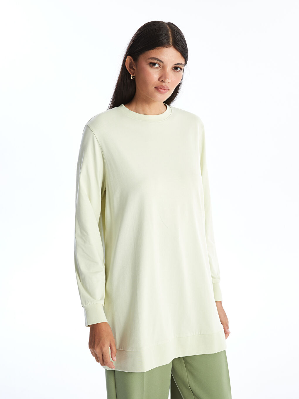 LCW Modest Pastel Yeşil Kadın Bisiklet Yaka Düz Sweatshirt Tunik