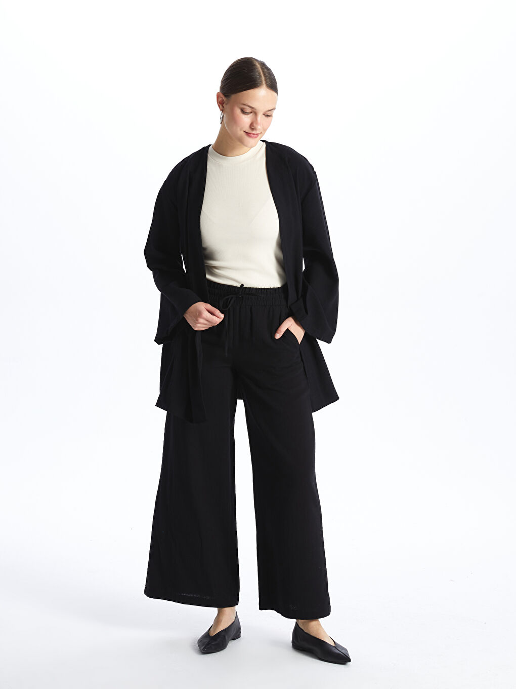 Siyah Beli Lastikli Rahat Kalıp Müslin Kadın Pantolon
