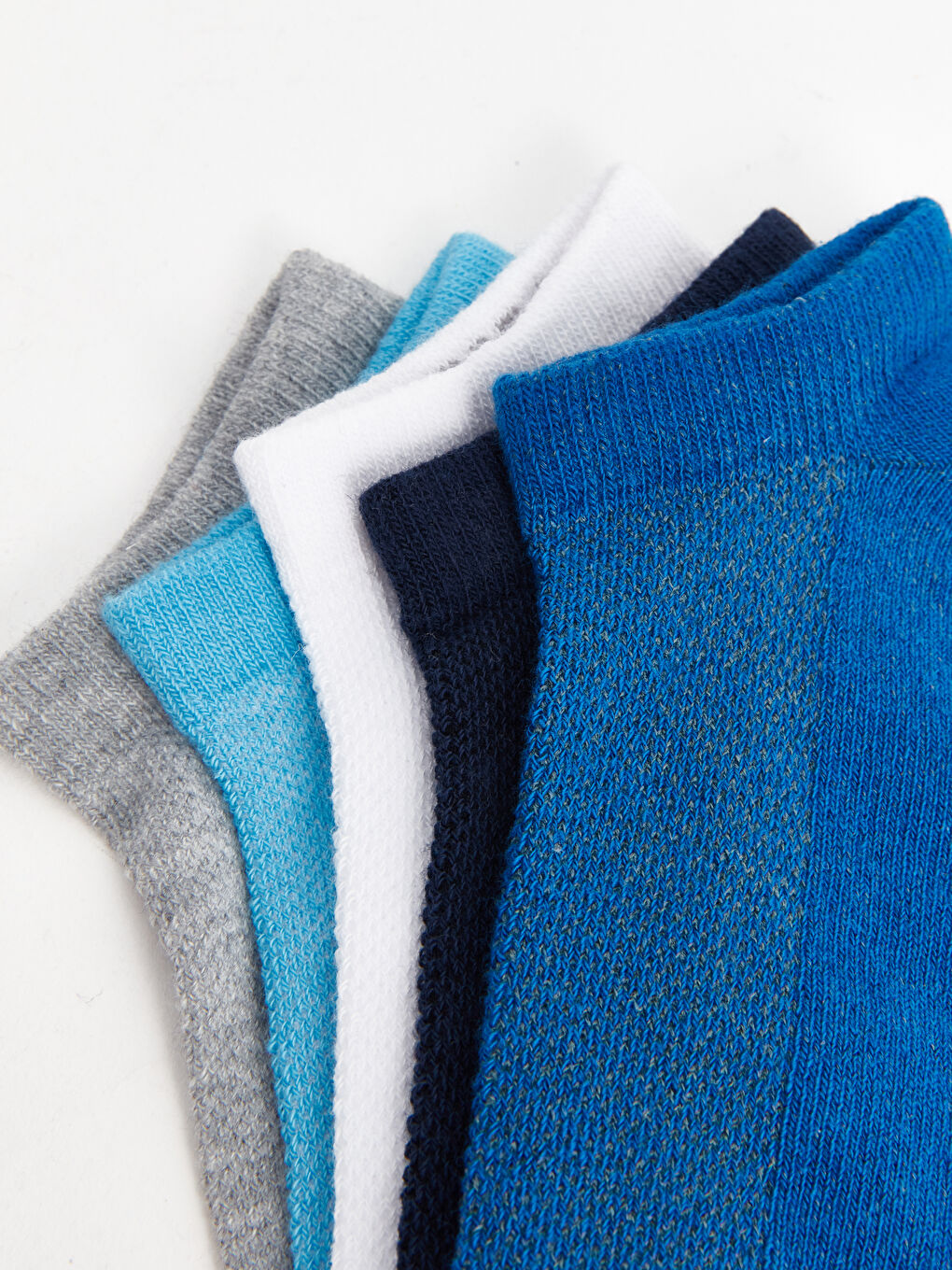 جوارب رياضية أساسية للأولاد - ٥ قطع-2