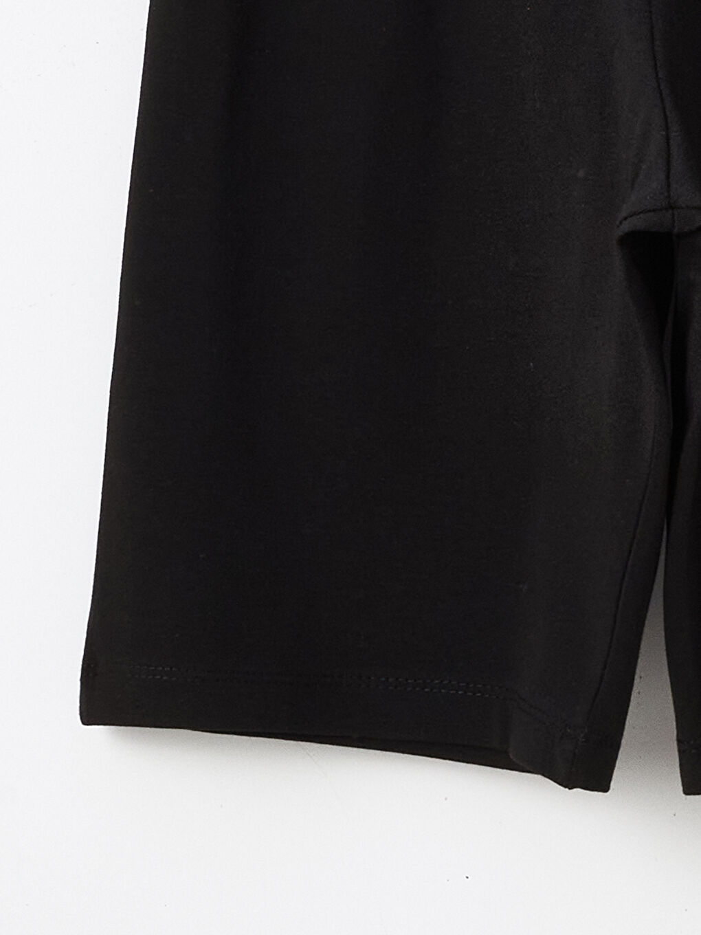 Beyaz Bisiklet Yaka Baskılı Kısa Kollu Erkek Çocuk Şortlu Pijama Takımı-6