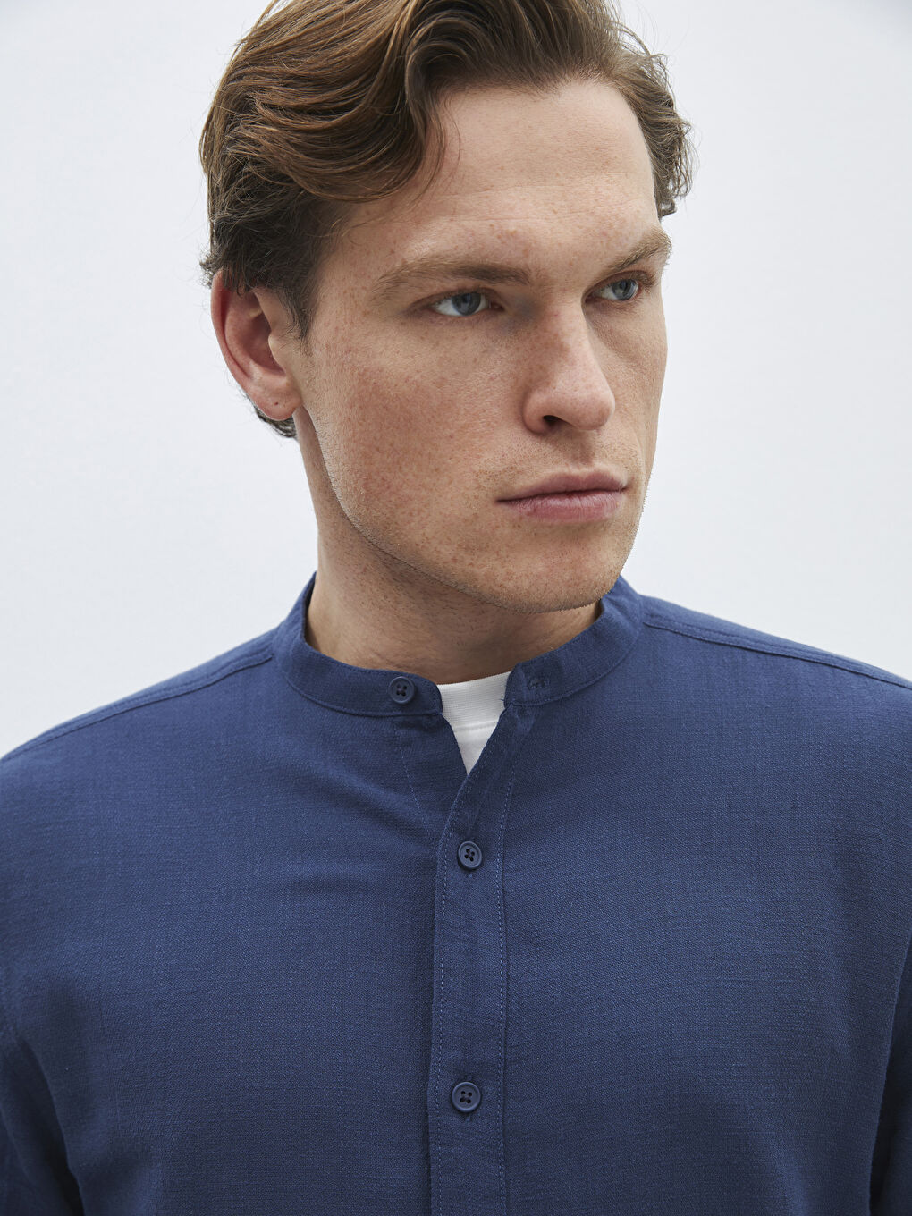 Muška košulja standardnog kroja od dobi tkanine, dugih rukava-1