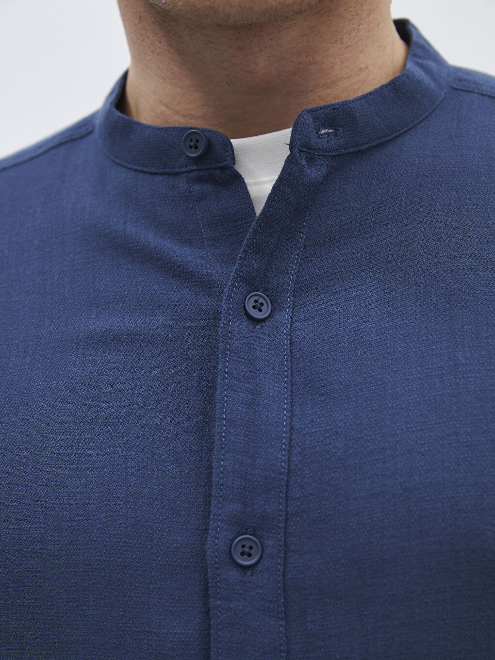 Muška košulja standardnog kroja od dobi tkanine, dugih rukava-3