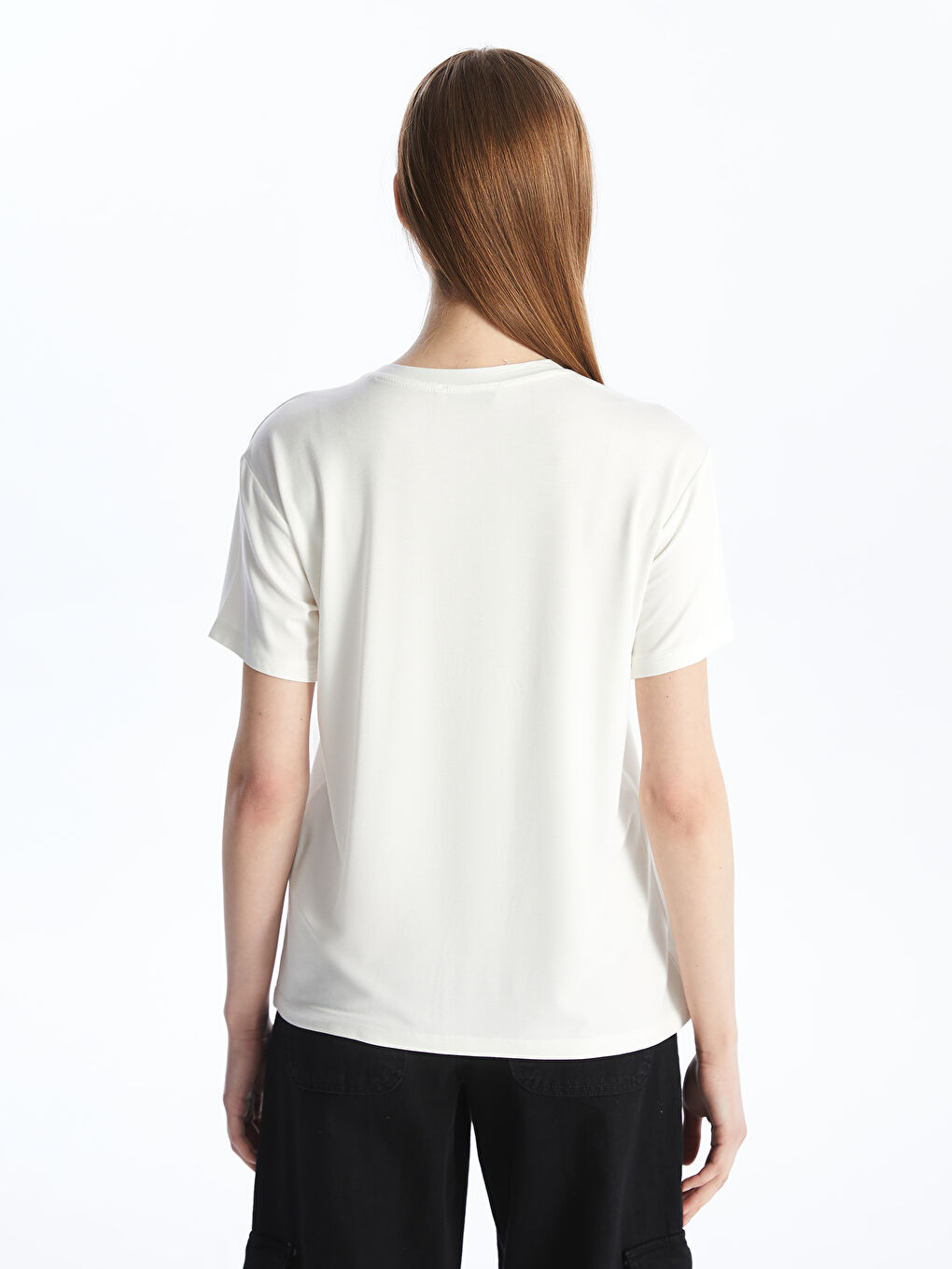 تي شيرت كم قصير مزخرف بياقة دائرية للسيدات-4