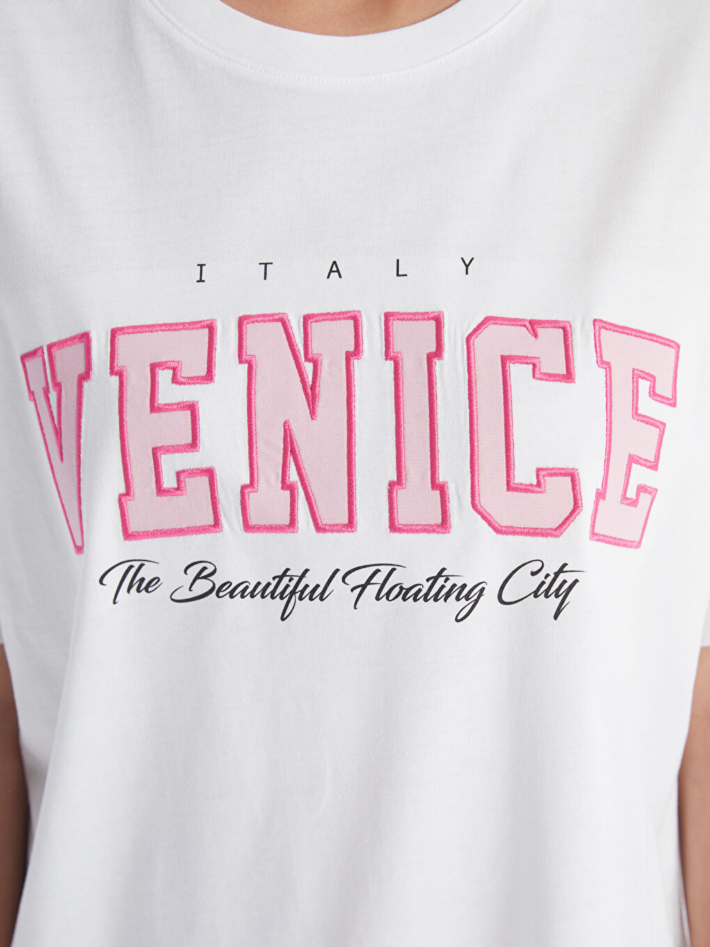 Crew Neck Printed Short Sleeve Oversize Women's T-Shirt-3