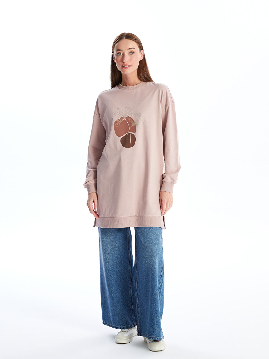 تونيك سويتشيرت نسائي أوفراسايز مطبوع بياقة دائرية-2