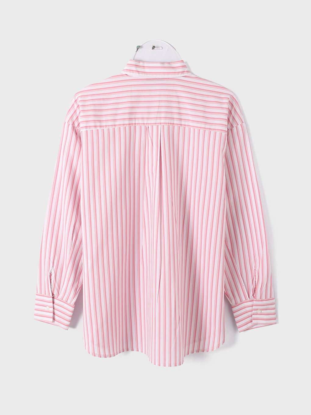 قميص نسائي مخطط بأكمام طويلة-1