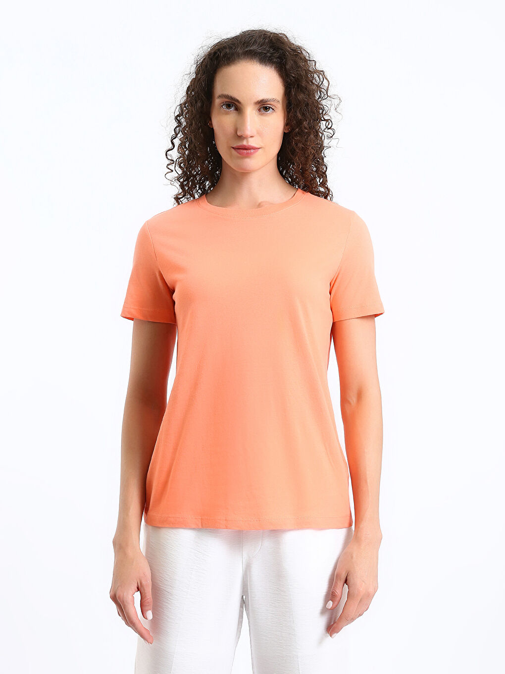 تي شيرت نساء كم قصير بسيط كول مدور-1