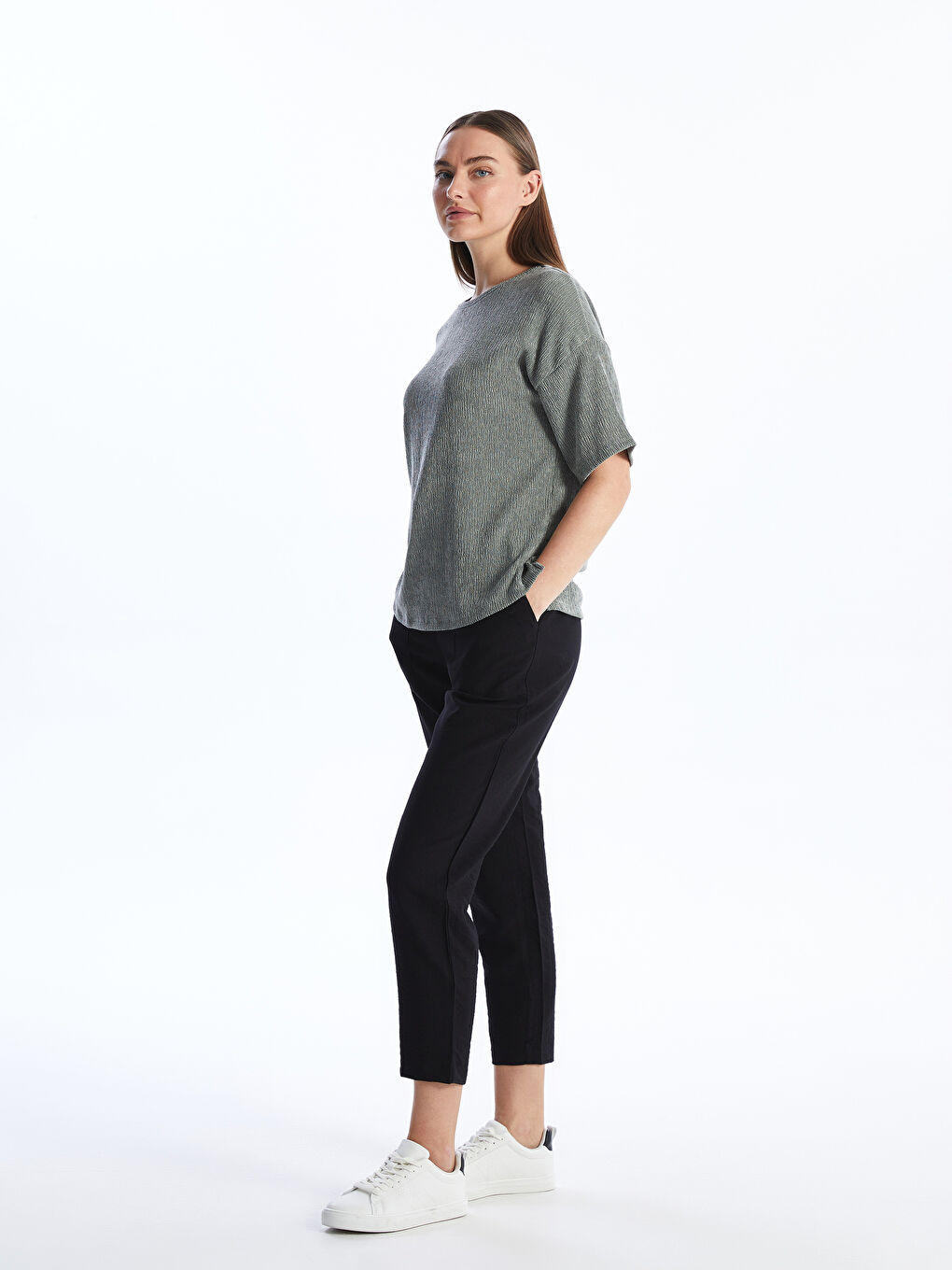 Elastic Waist Carrot Fit Women's Trousers
