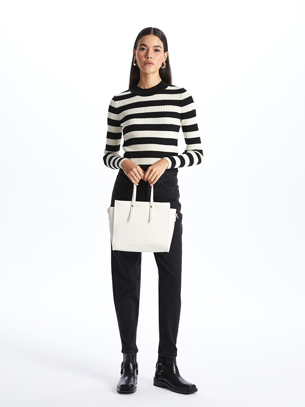 Bej Deri Görünümlü Kadın El Çantası-1