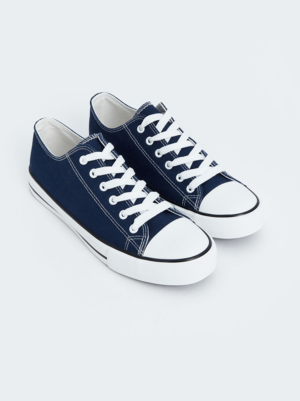 أحذية رياضية رجالي برباط