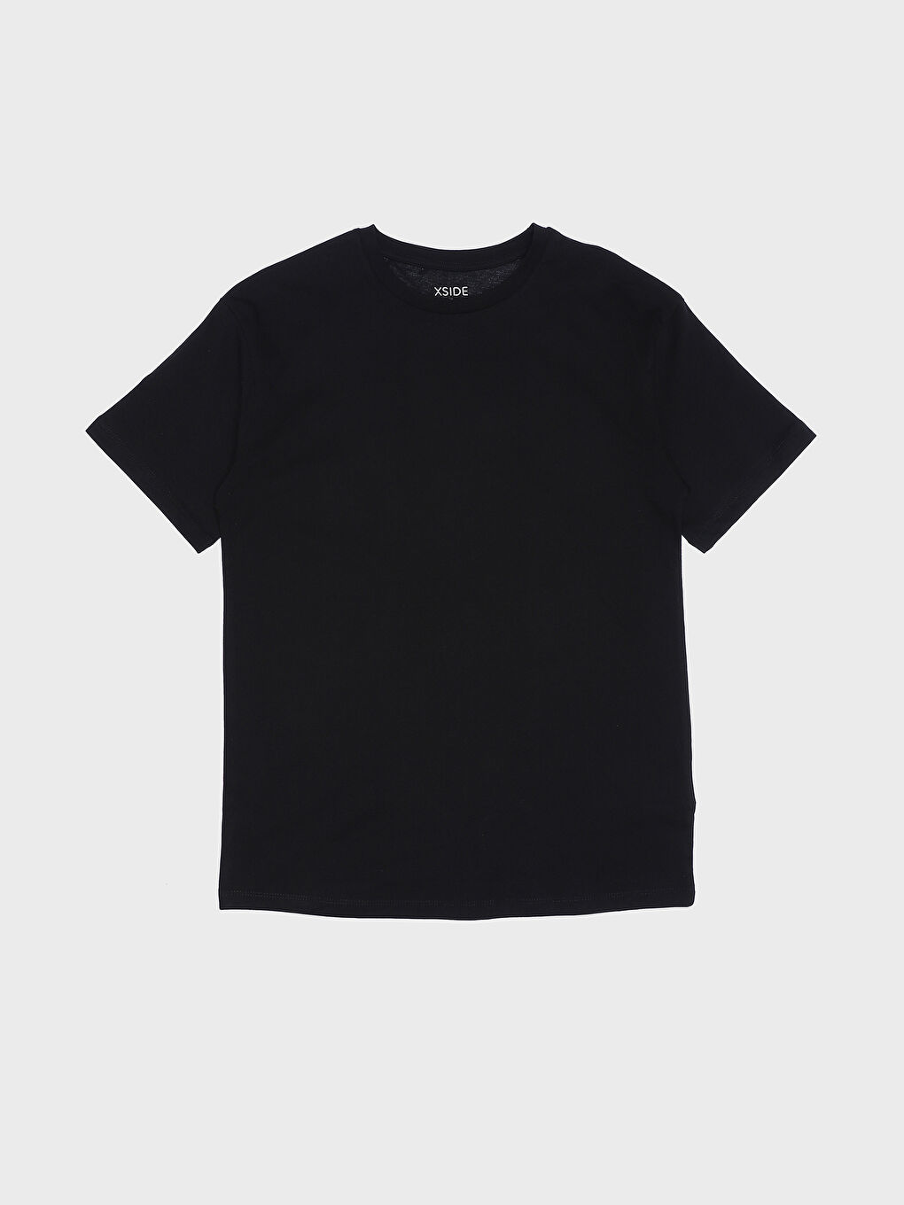 تي شيرت سادة بياقة دائرية بأكمام قصيرة للسيدات