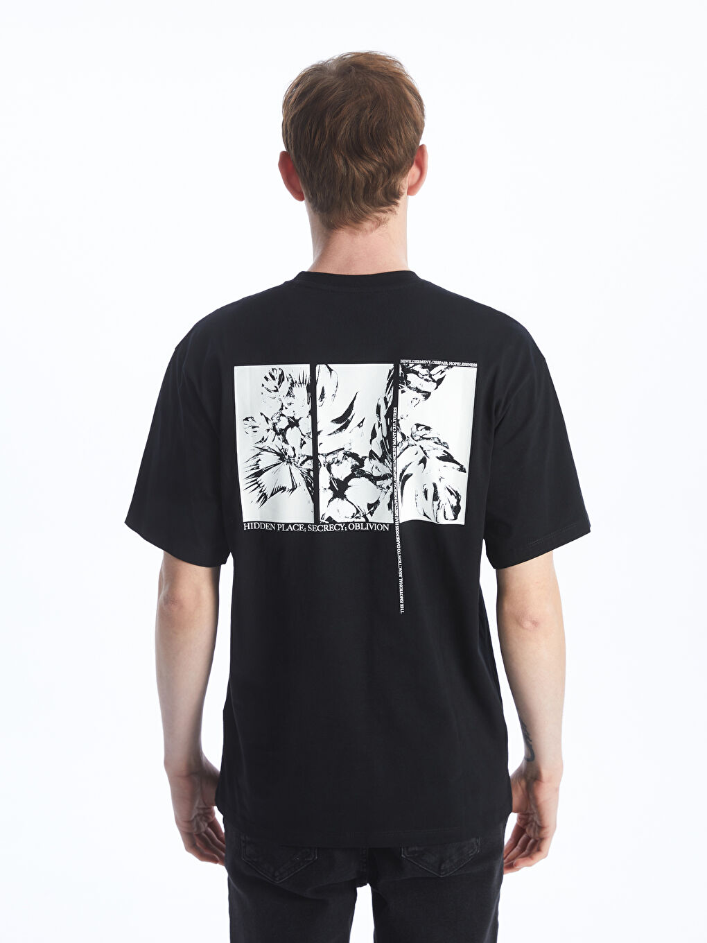 Siyah Bisiklet Yaka Kısa Kollu Baskılı Penye Erkek Tişört-4