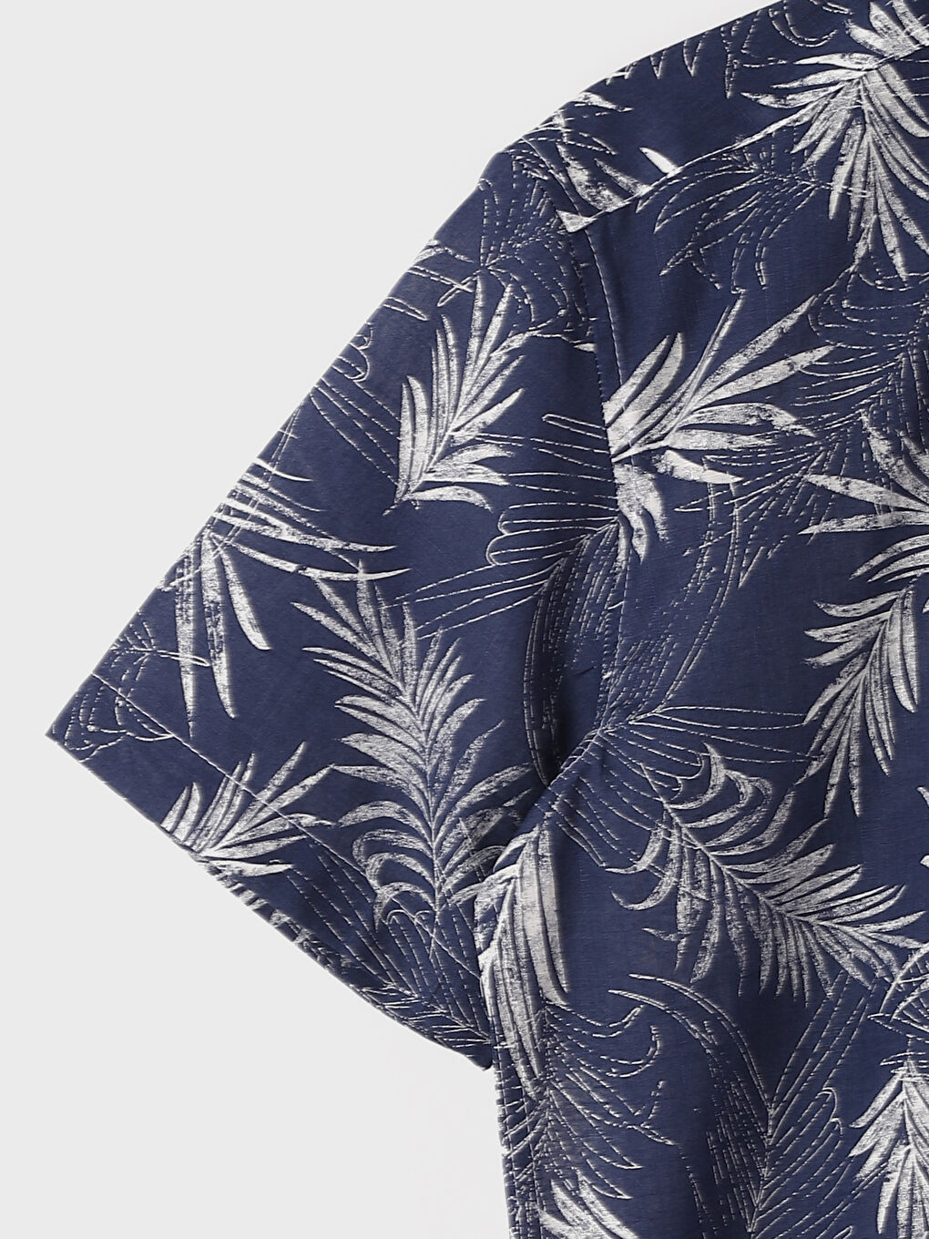 Slim Fit Short Sleeve Patterned Men's Shirt-11