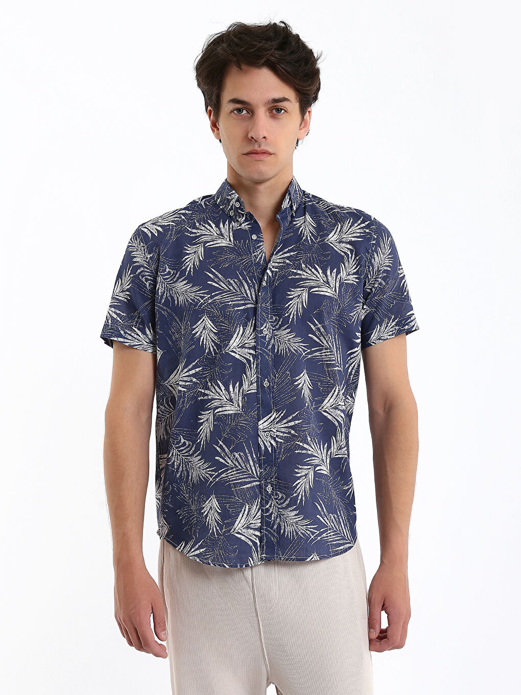 Slim Fit Short Sleeve Patterned Men's Shirt-1