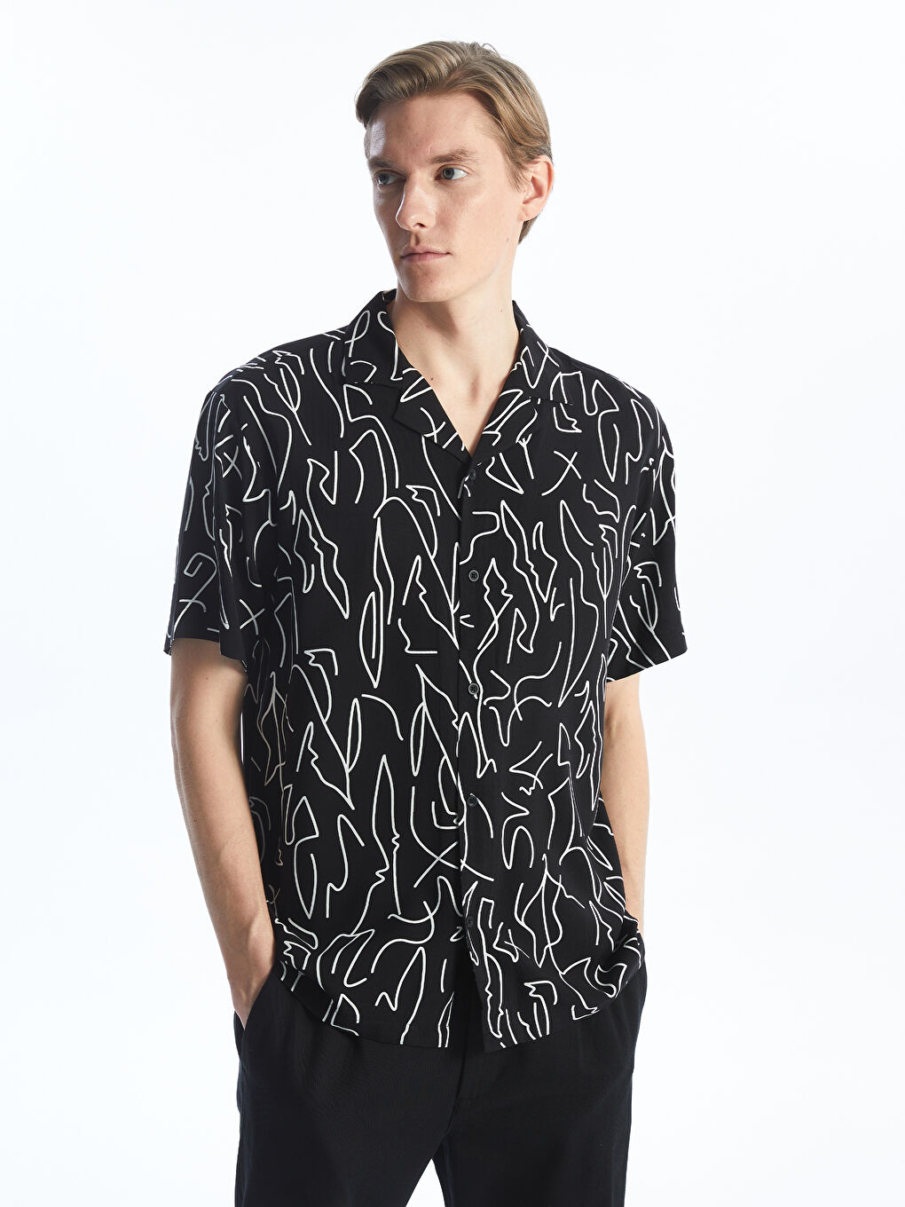 Chemise Imprimée à Manches Courtes Coupe Régulière