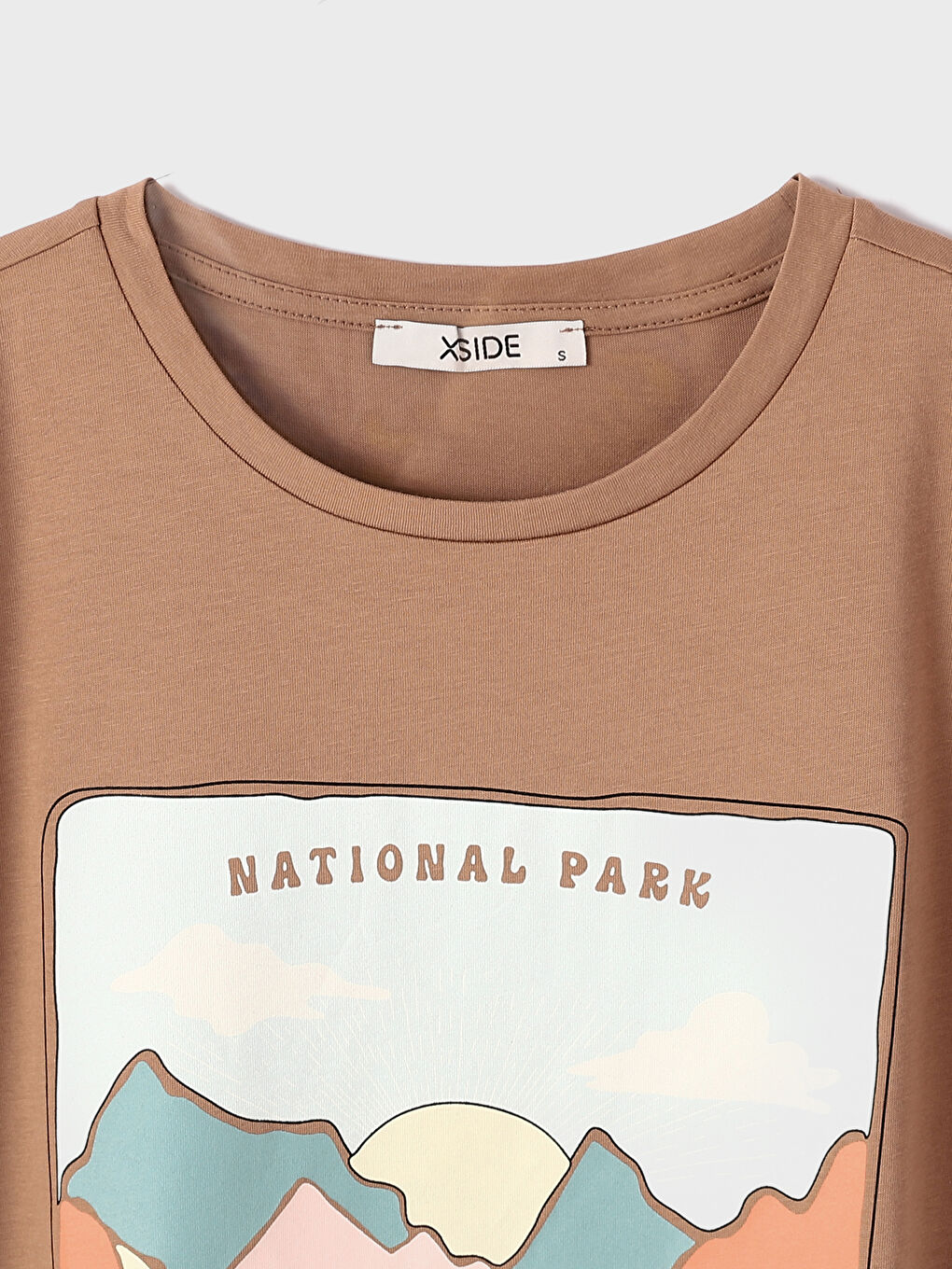 Crew Neck Printed Short Sleeve Women's T-Shirt-3