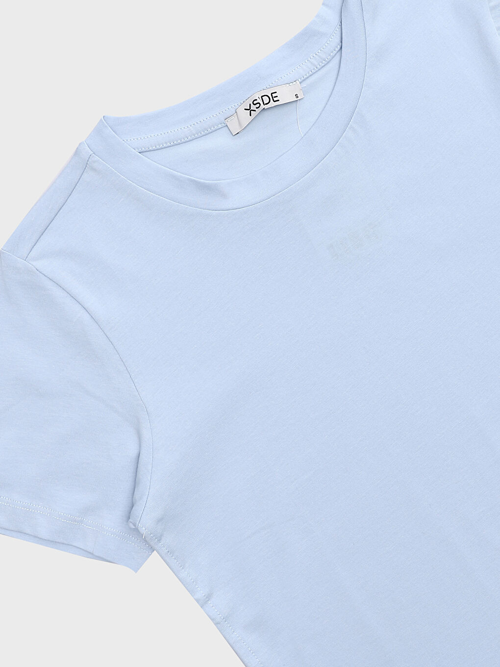 تيشيرت ياقة دائرية كم قصير للسيدات-3