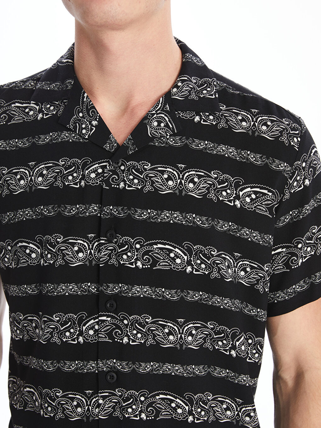 Siyah Regular Fit Kısa Kollu Desenli Erkek Gömlek-3