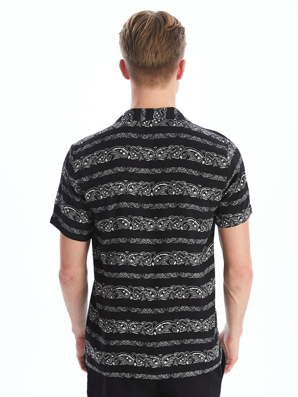 Siyah Regular Fit Kısa Kollu Desenli Erkek Gömlek-4