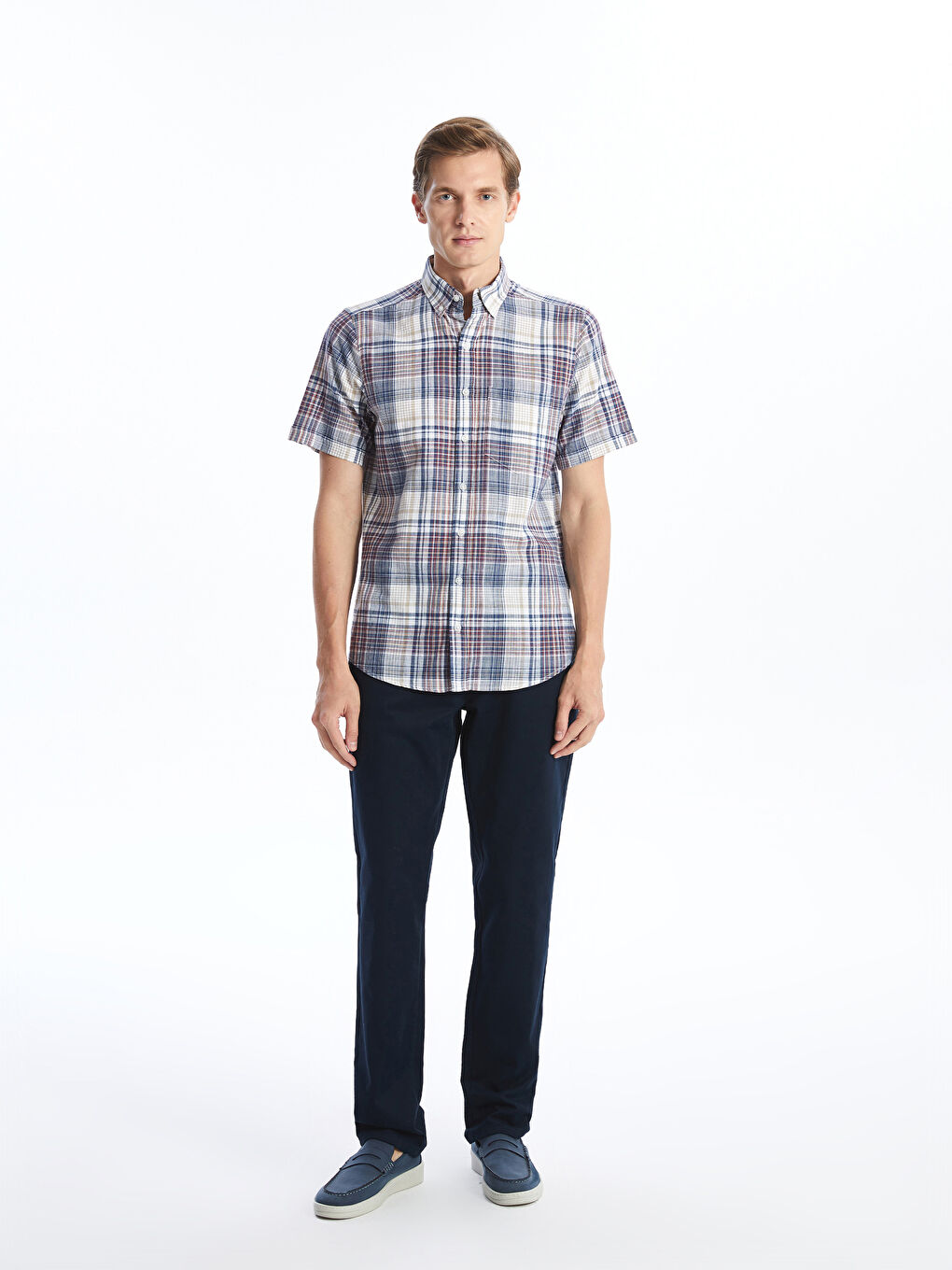 LCWAIKIKI Classic Bordo Regular Fit Kısa Kollu Ekose Poplin Erkek Gömlek - 1
