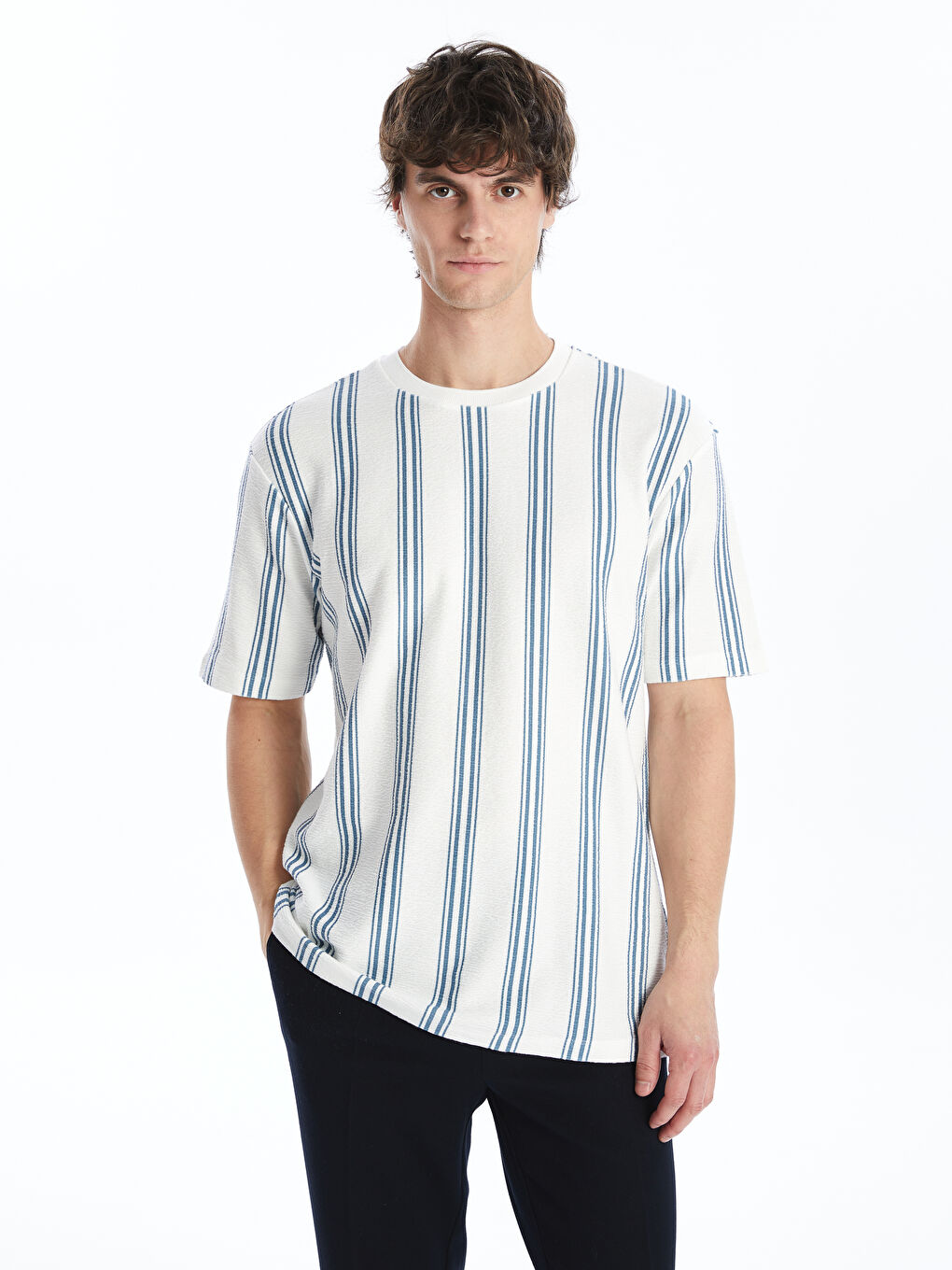 تي شيرت رجالي كم قصير كول مدور مخطط