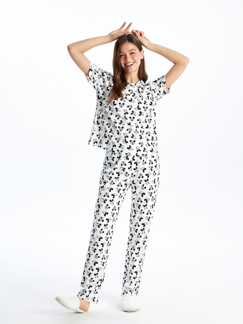 LCW DREAM Crew Neck Mickey Mouse Printed Short Sleeve Women's Pyjamas Set -S4G199Z8-LRA