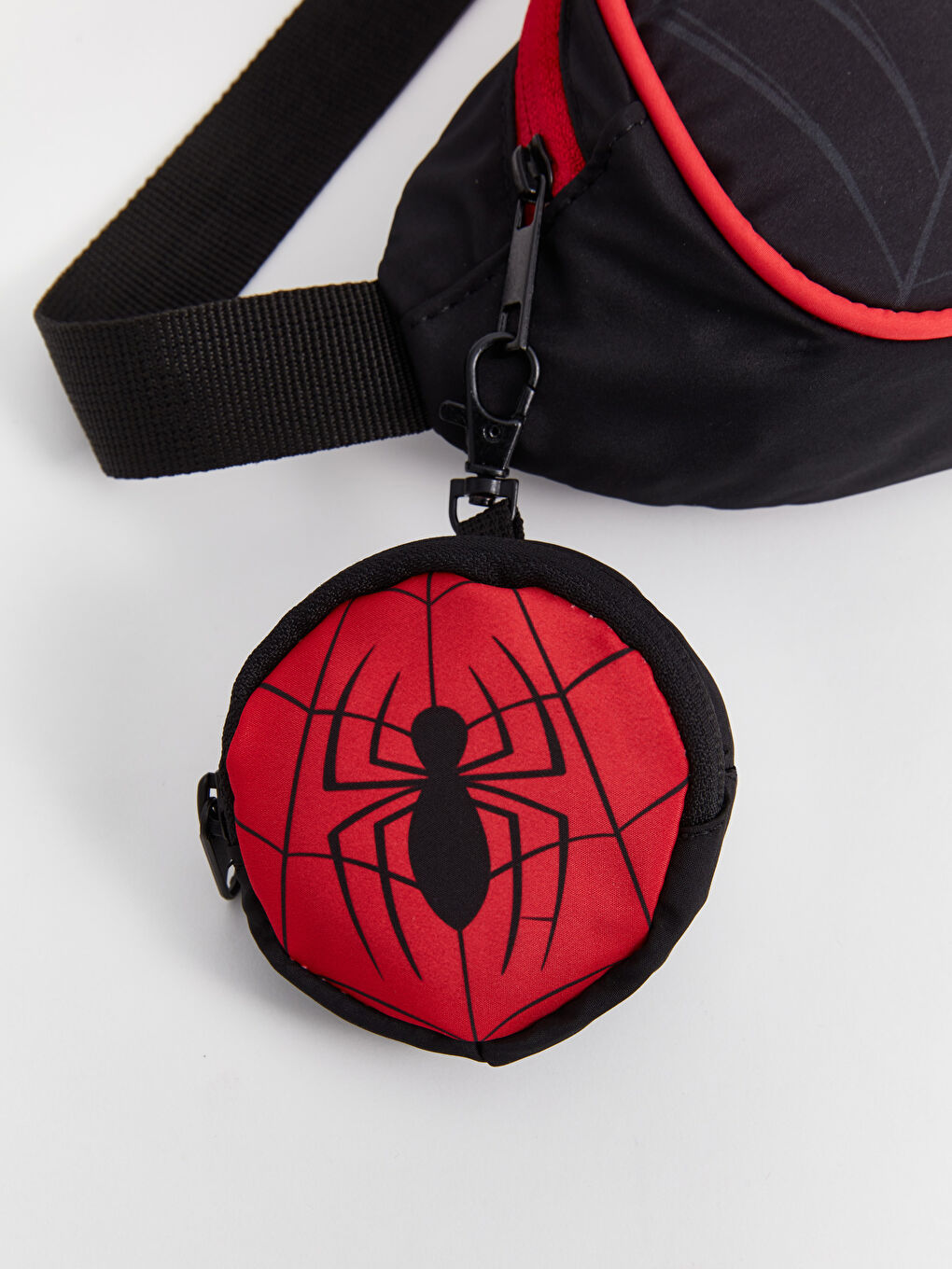 LCW ACCESSORIES Siyah Spiderman Baskılı Erkek Çocuk Bel Çantası - 1