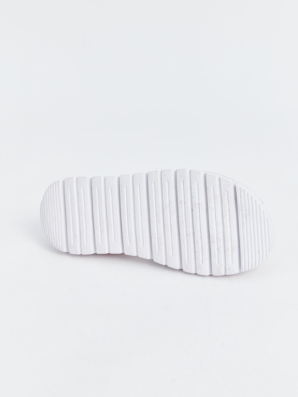 Cross-Banded Girls Sandals-3