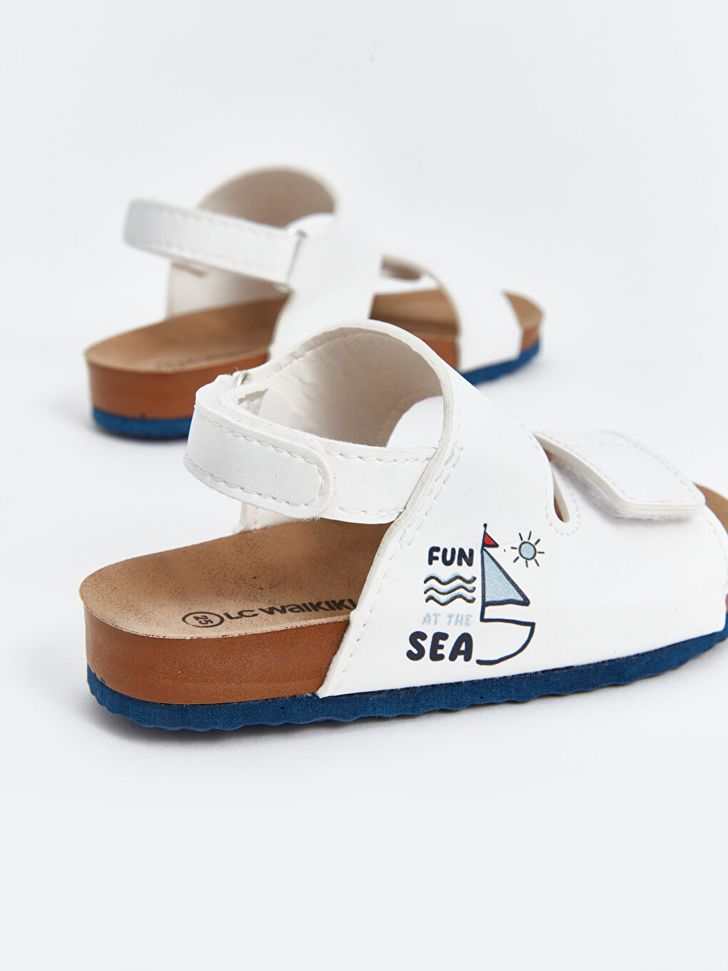 صنادل للأولاد الرضع مطبوعة بڤيلكرو-4