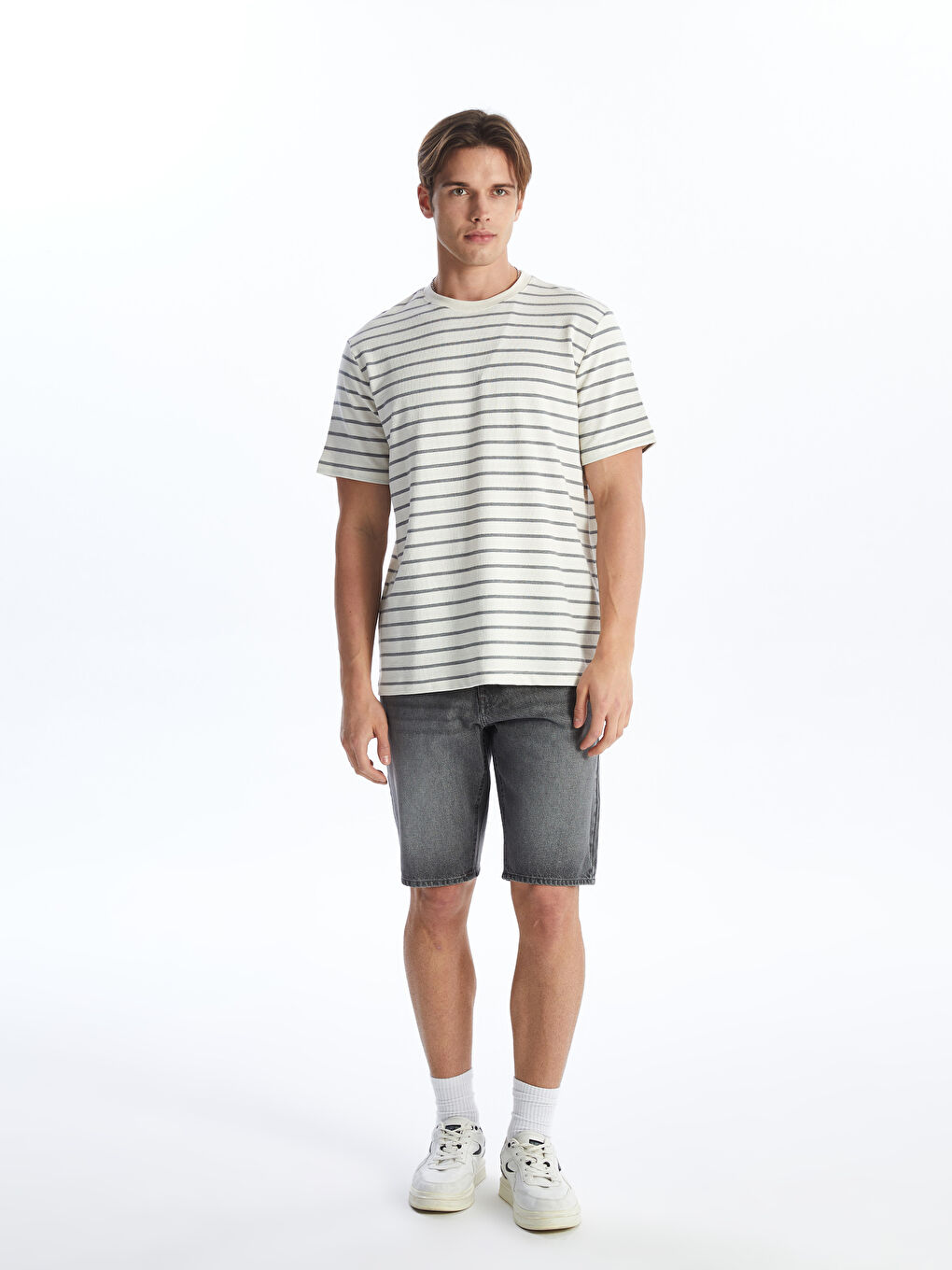 Ерлерге арналған стандартты пішім деним шорты-1