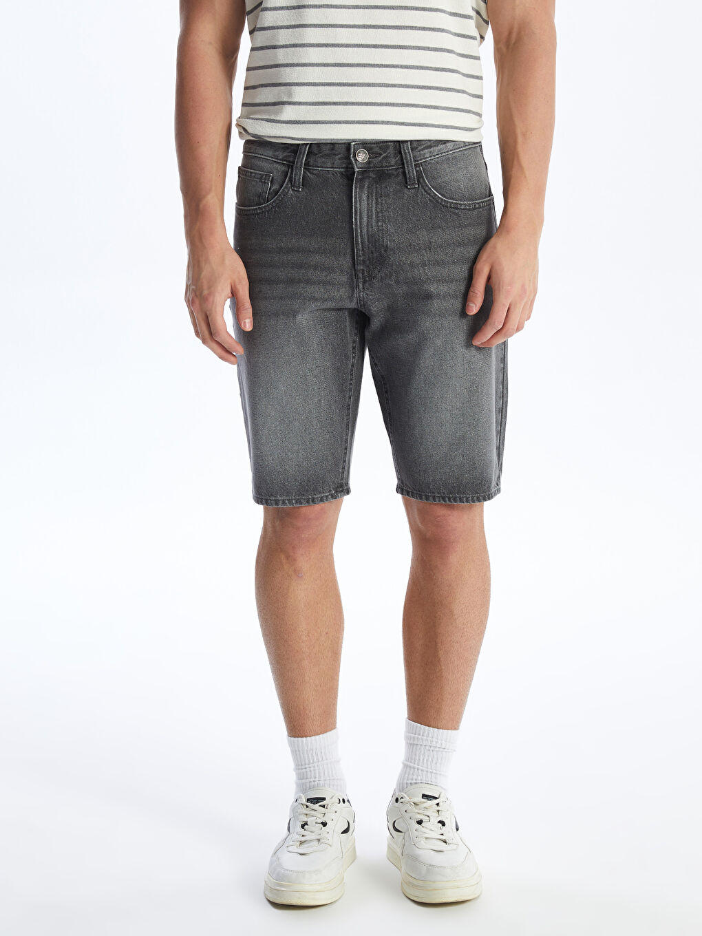 Ерлерге арналған стандартты пішім деним шорты-3