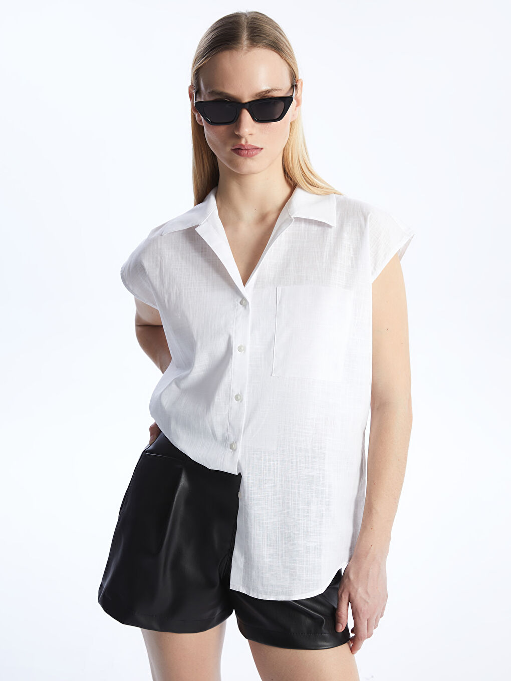 LC Waikiki Plain Short Sleeve Women's Shirt -S4GD72Z8-FEW