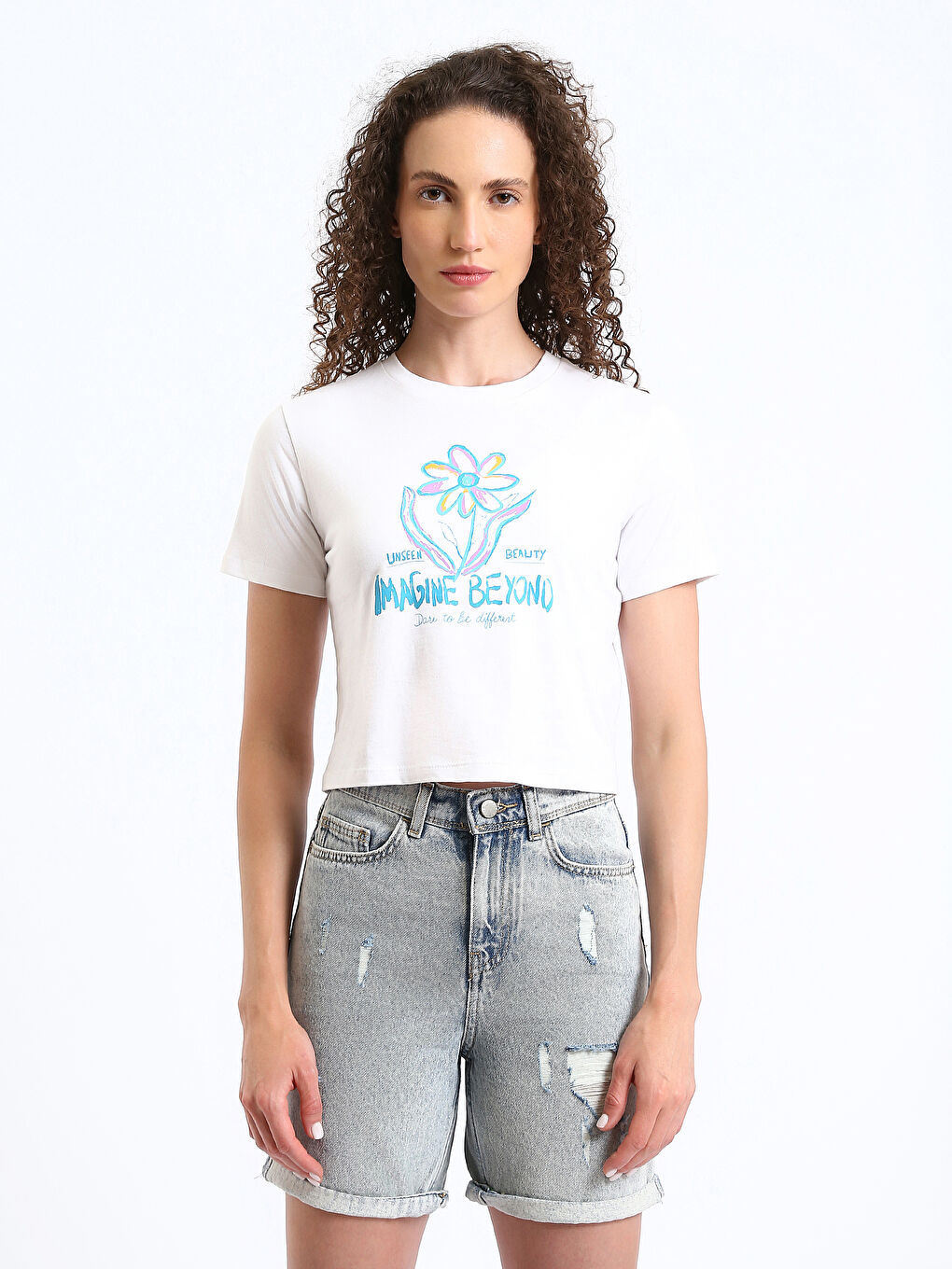 توب قصير مطبوع بياقة دائرية وكم قصير للسيدات XSIDE-1