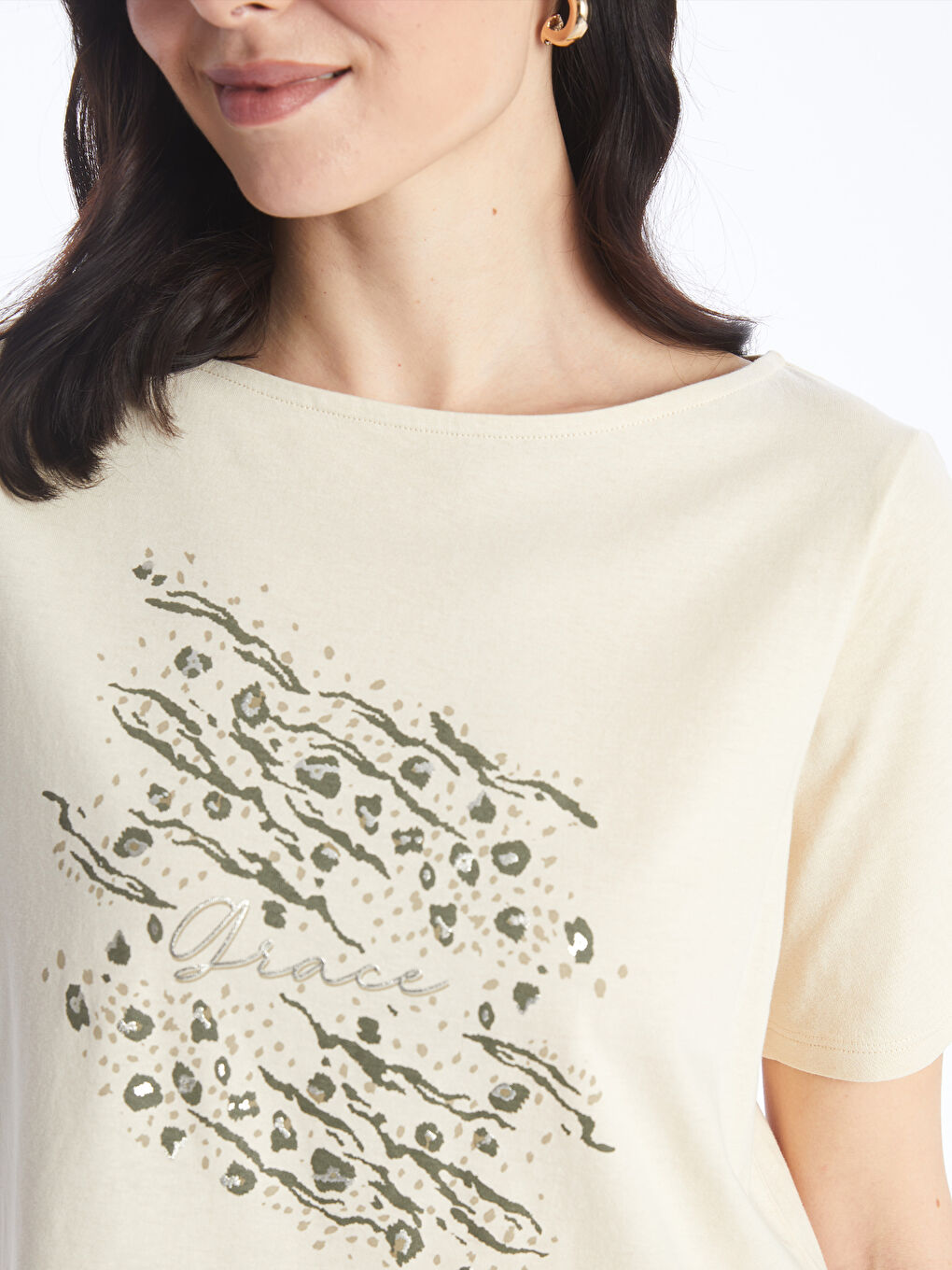 әйелдерге арналған принтті дөңгелек жағалы қысқа жең футболка-3