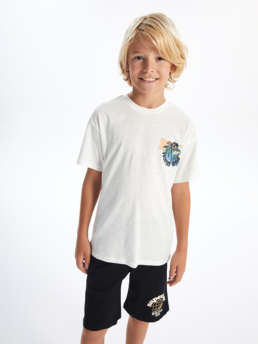 Crew Neck Oversize Boy's T-Shirt -S4GI74Z4-R9J