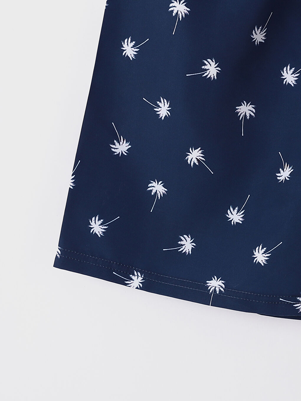 شورت سباحة للأولاد بخصر مرن-1