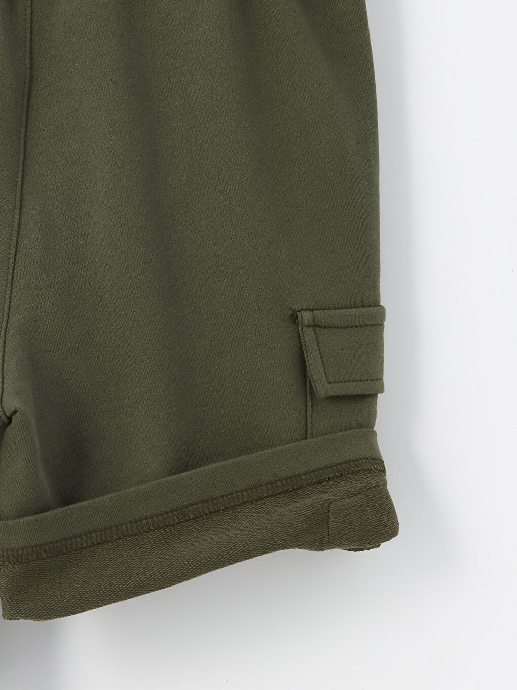 LCW Kids Elastic Waist Boys' Cargo Shorts -S4GO94Z4-KDX
