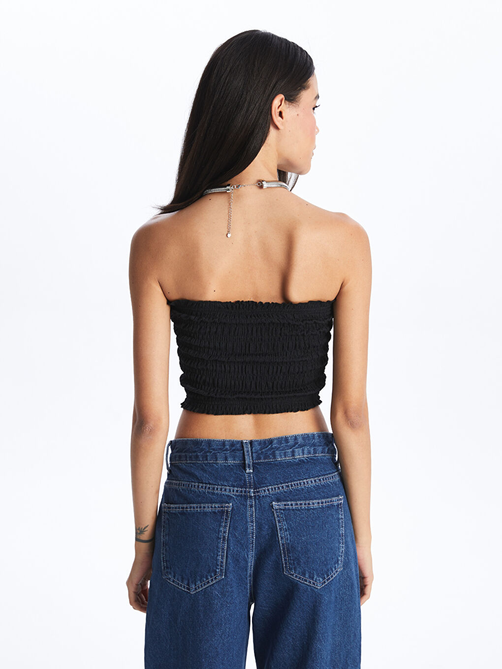 قميص قصير سادة بدون حمالات للسيدات-4