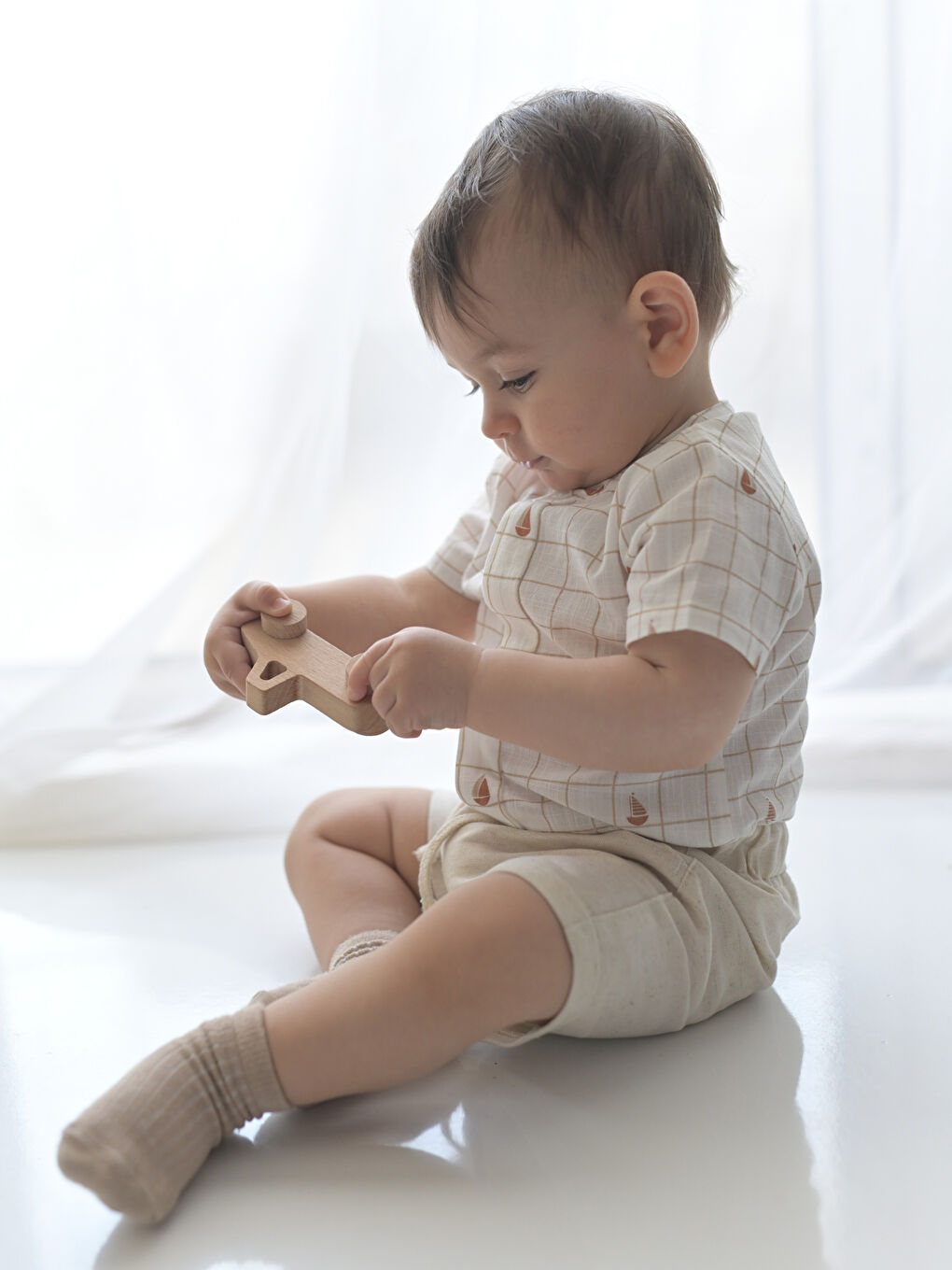 Ekru Hakim Yaka Kısa Kollu Erkek Bebek Gömlek ve Şort 2'li Takım-6