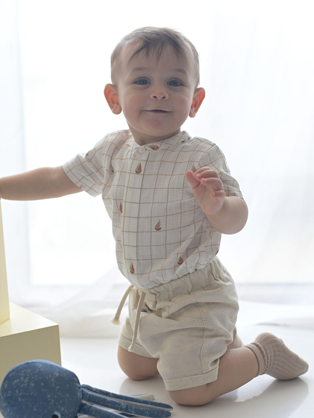 Ekru Hakim Yaka Kısa Kollu Erkek Bebek Gömlek ve Şort 2'li Takım-7
