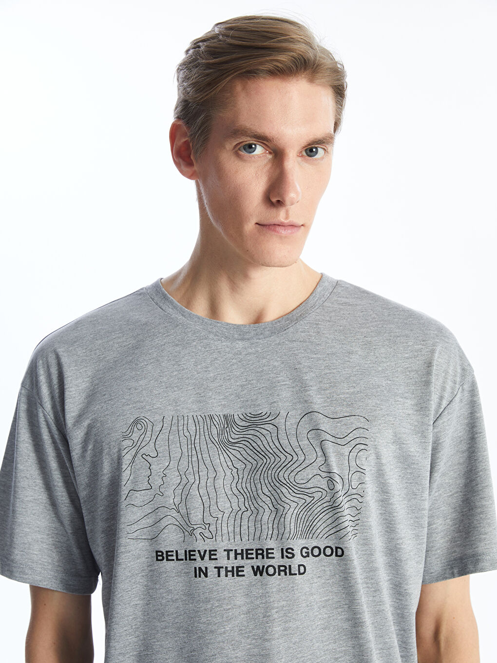 Gri Bisiklet Yaka Kısa Kollu Baskılı Penye Erkek Tişört-2