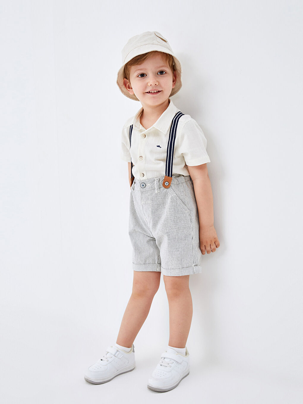 Beyaz Kısa Kollu Erkek Bebek Gömlek ve Şort 2'li Takım-1