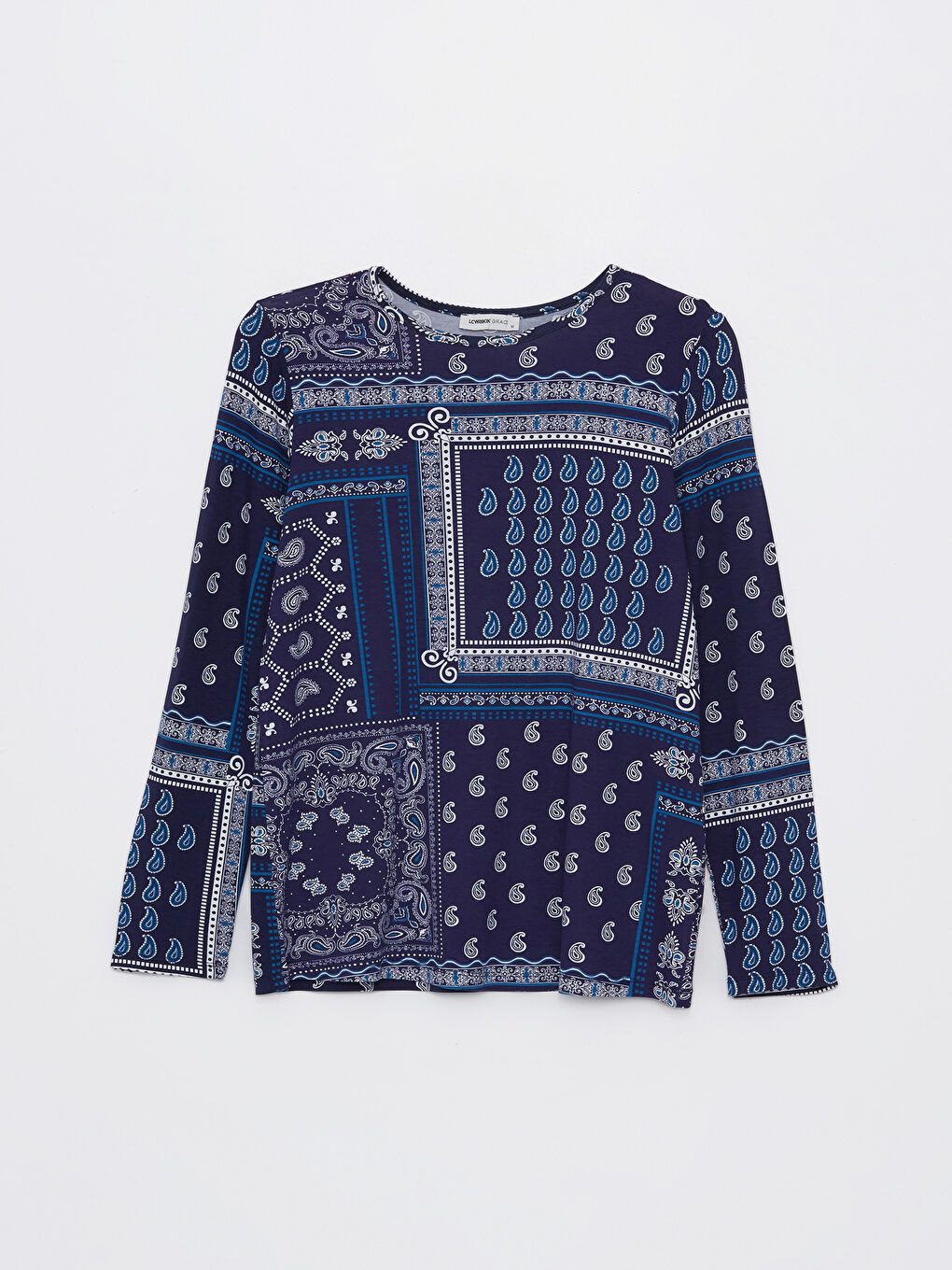 تي شيرت نساء كم طويل منقوش بكول مدور-5