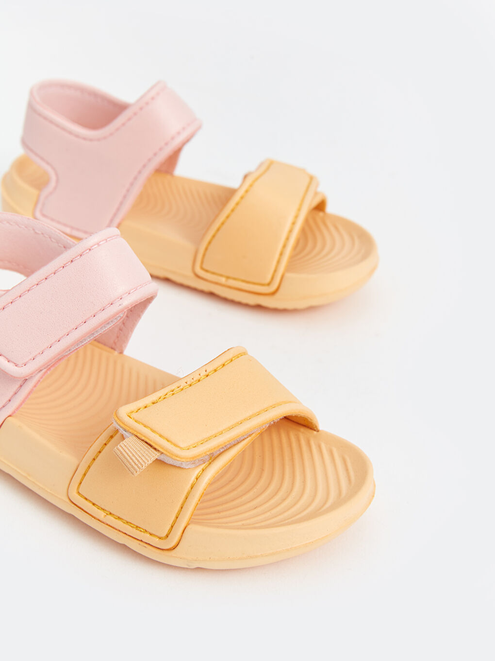 LC Waikiki Sandale za bebe devojčice sa duplim kaišem -S4H190Z1-F9C