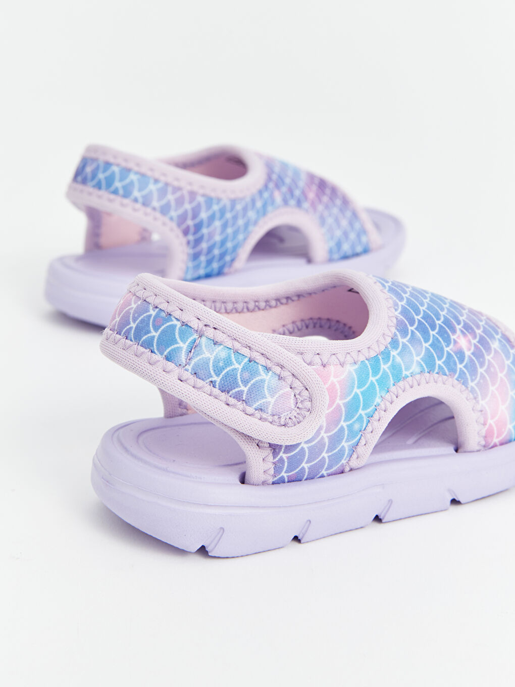 LCW STEPS Printed Hook and Loop Closure Baby Girl Sandals -S4H244Z1-LSC