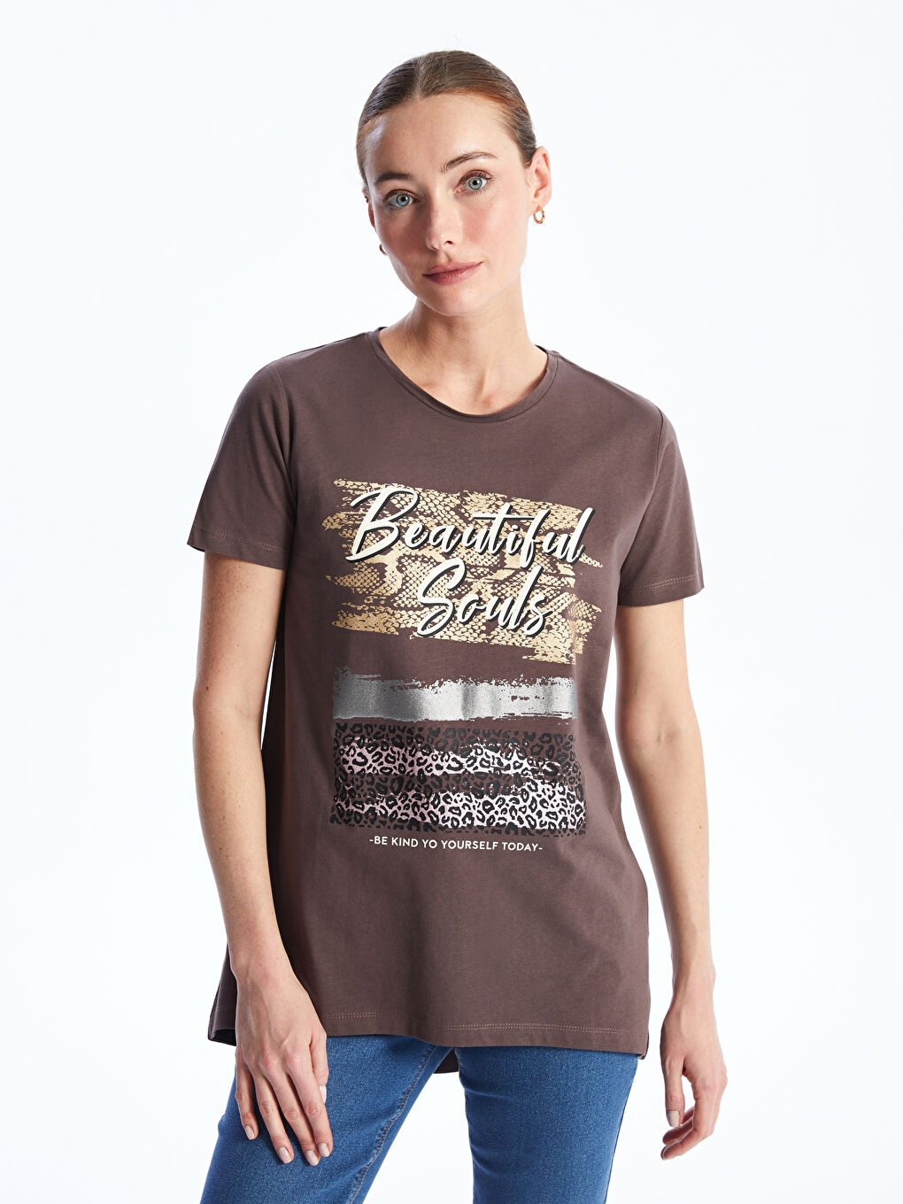 Kahverengi Bisiklet Yaka Baskılı Kısa Kollu Kadın Tişört