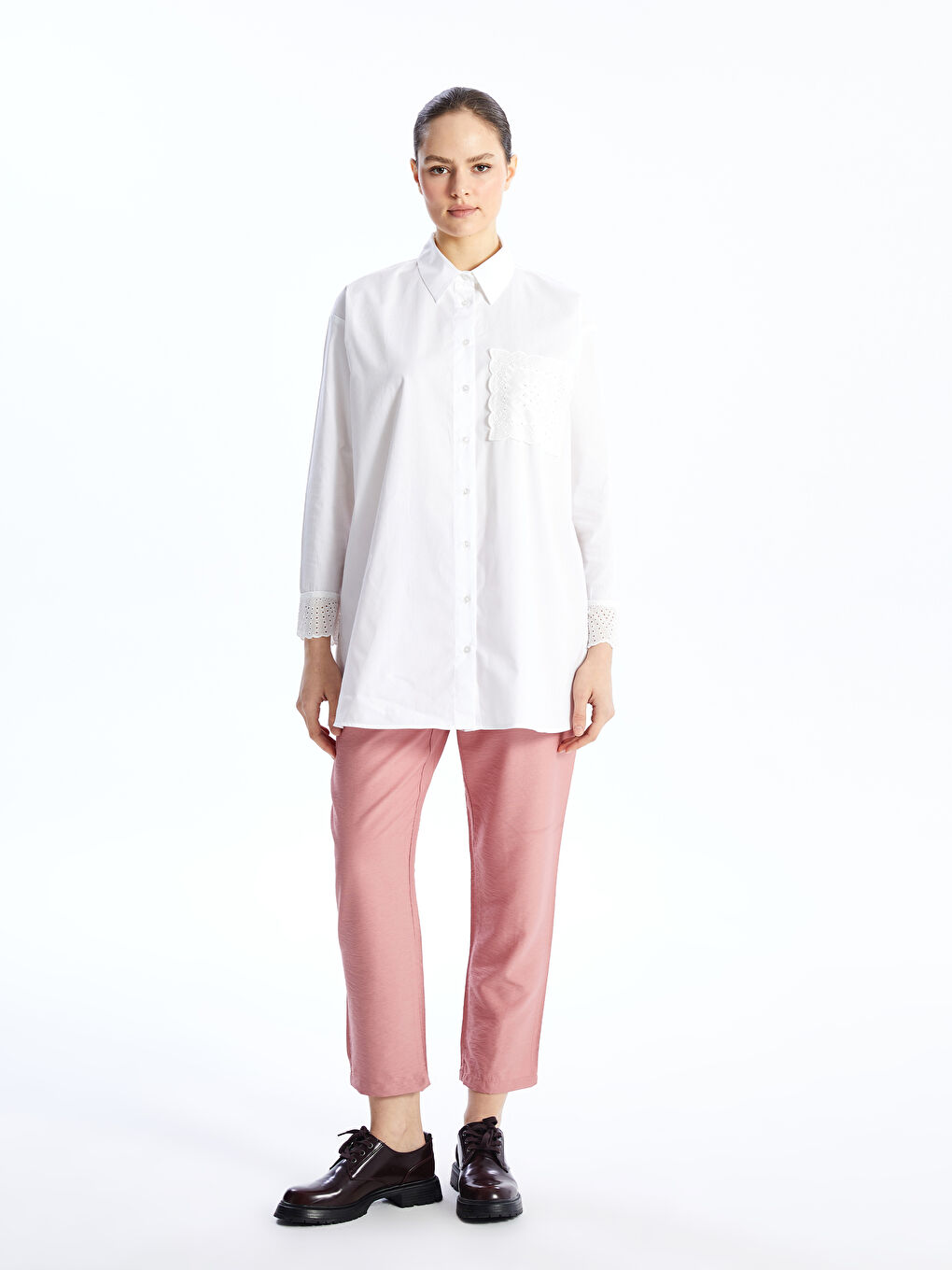 Beyaz Nakışlı Uzun Kollu Oversize Kadın Gömlek Tunik-2